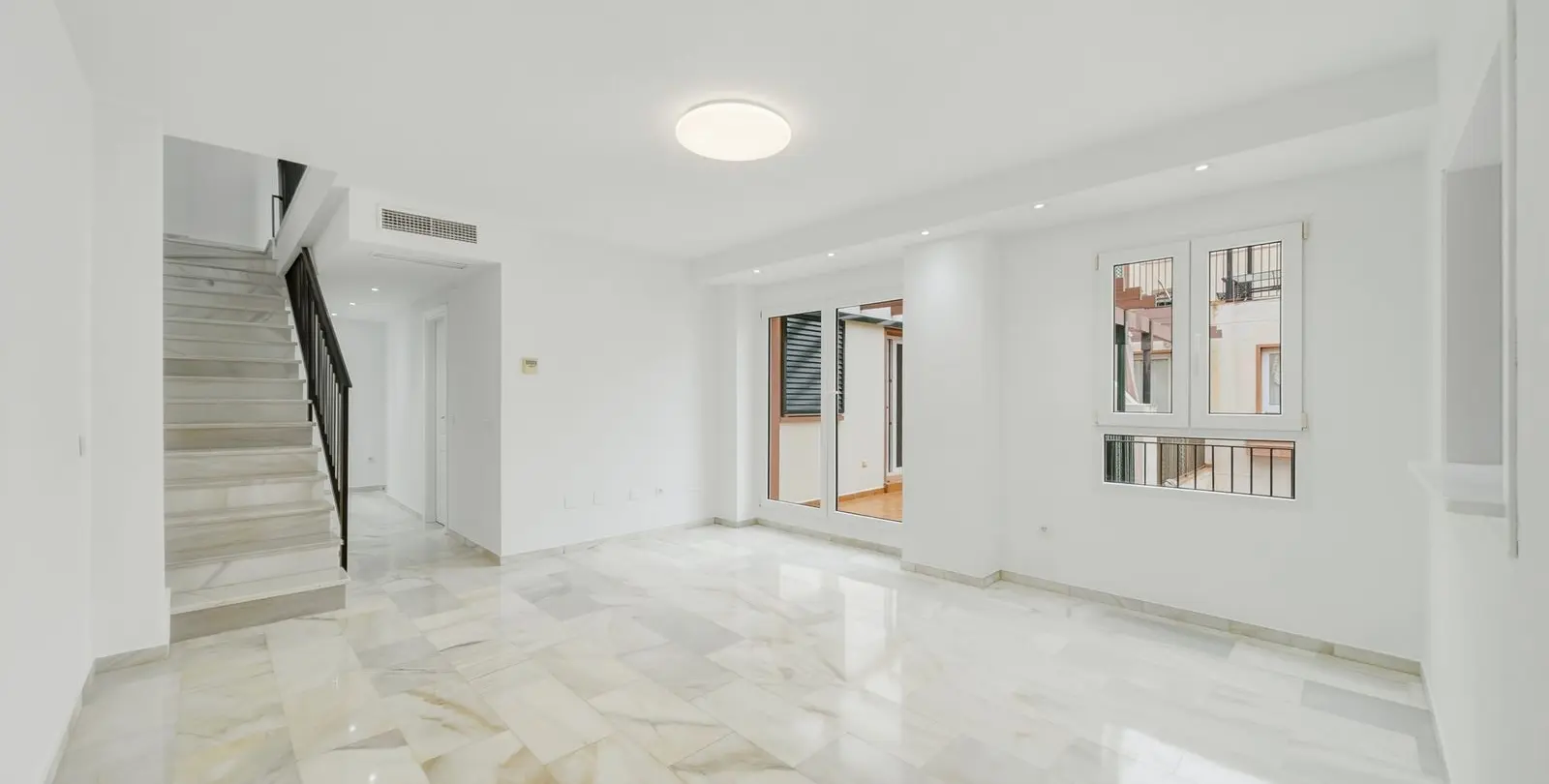 Sale of penthouse duplex in Benalmadena Costa 7