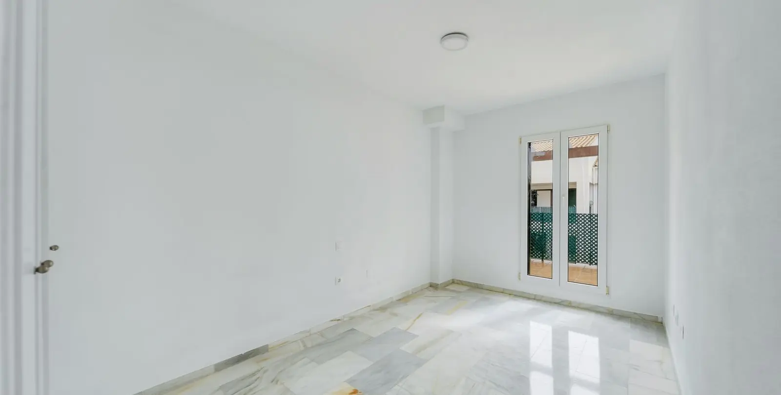 Sale of penthouse duplex in Benalmadena Costa 21