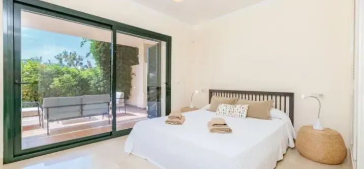 Продажа апартаментов на среднем этаже в Marbella 1