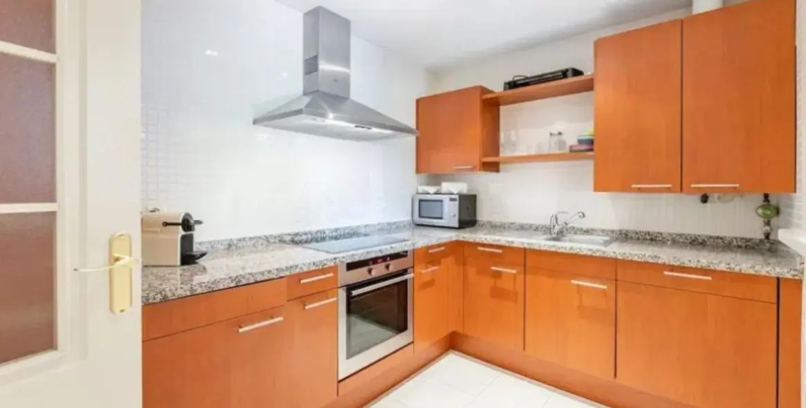 Продажа апартаментов на среднем этаже в Marbella 4