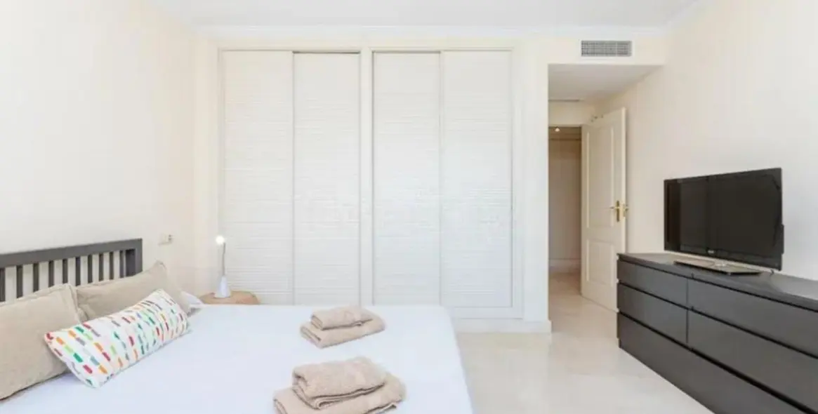 Продажа апартаментов на среднем этаже в Marbella 13