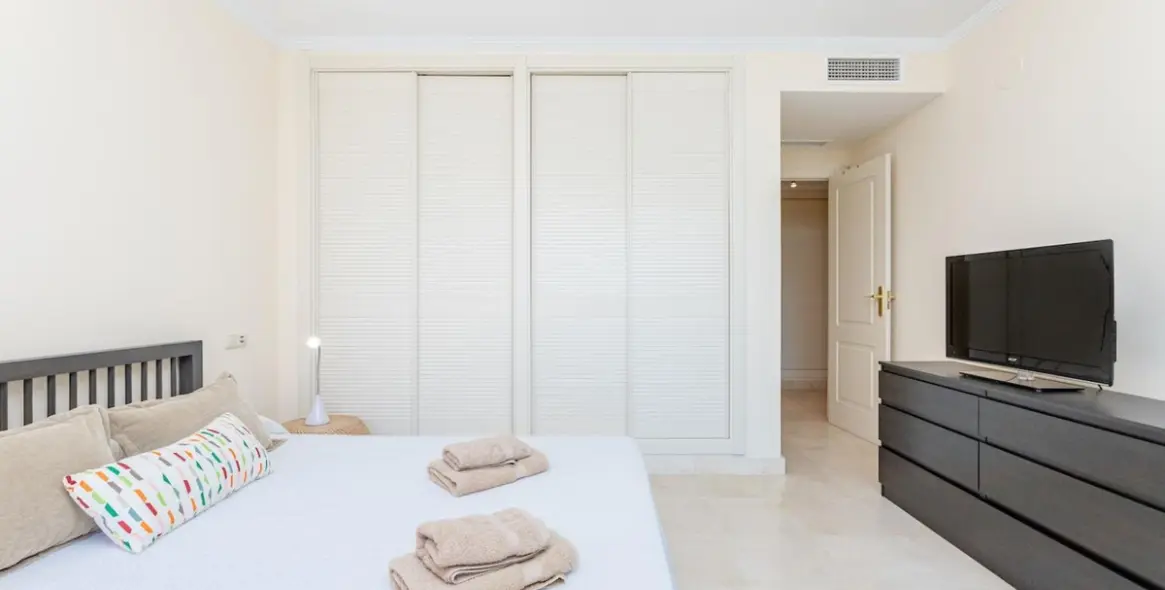 Продажа апартаментов на среднем этаже в Marbella 19