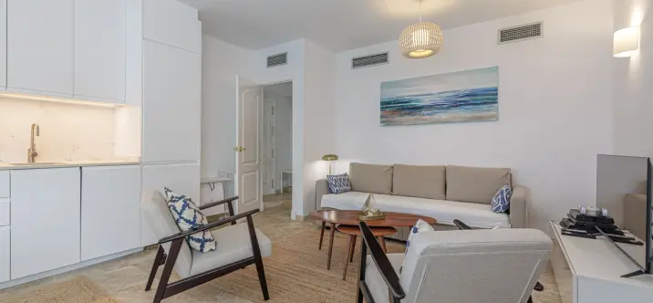 Sale of penthouse duplex in Marbella 1