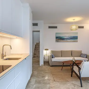 Sale of penthouse duplex in Marbella