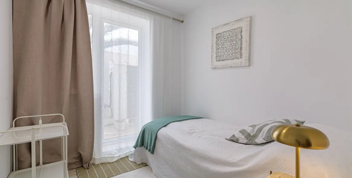 Sale of penthouse duplex in Marbella 12