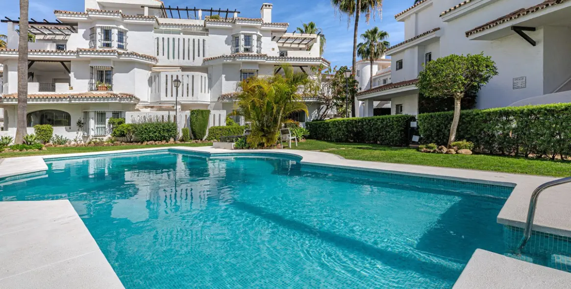 Sale of penthouse duplex in Marbella 22