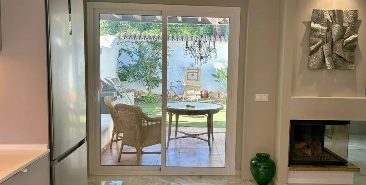 Sale of townhouse in Nueva Andalucía 12