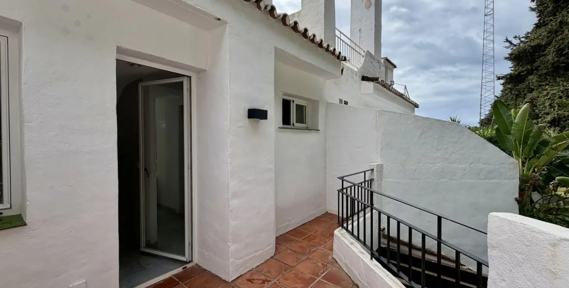 Продажа таунхауса в Nueva Andalucía 33