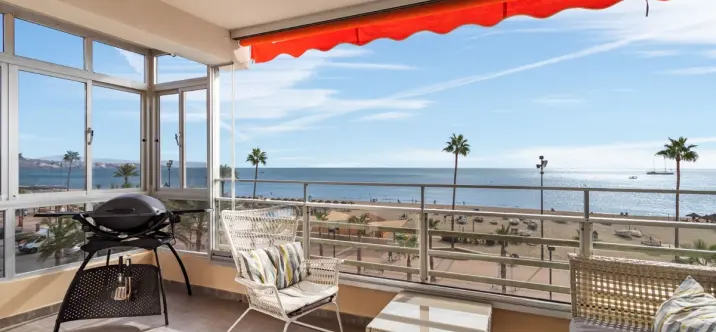 Venta de apartamento en planta media en Fuengirola 1