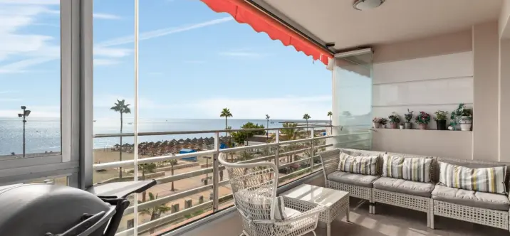 Venta de apartamento en planta media en Fuengirola 3