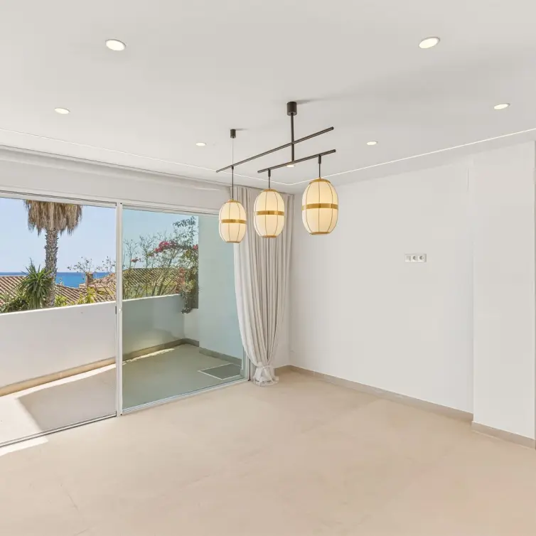 Venta de adosado en Altos de los Monteros