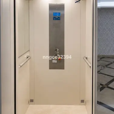 Sale of penthouse in Benahavís