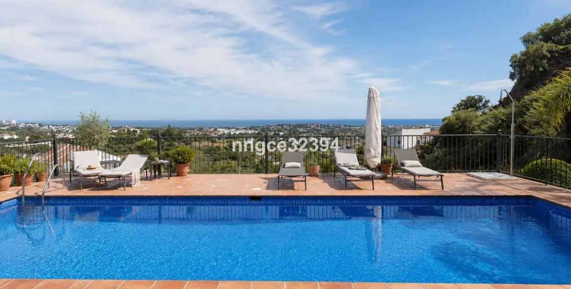 Sale of penthouse in Benahavís 28