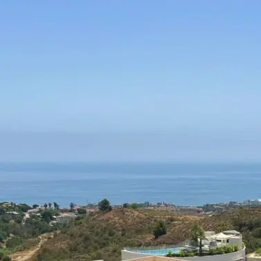 Sale of detached villa in Mijas