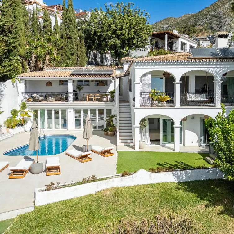 Venta de casa pareada en Istán