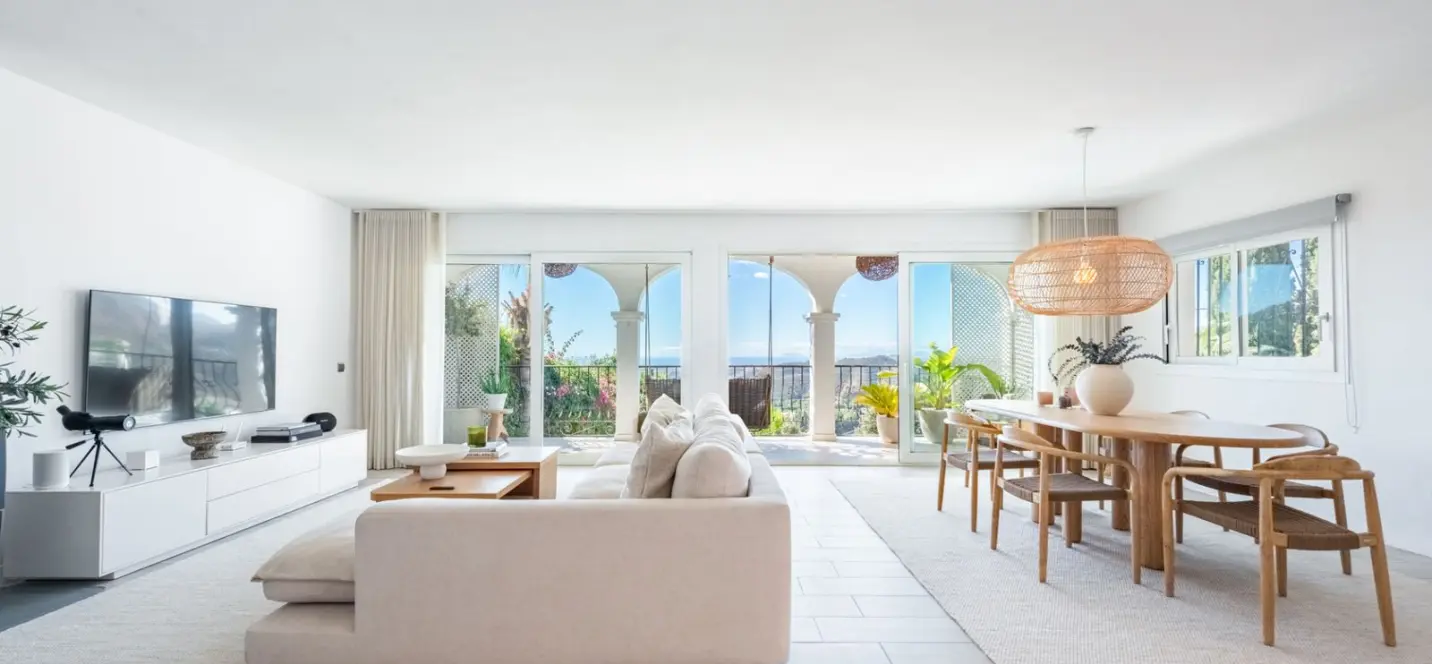 Venta de casa pareada en Istán 3