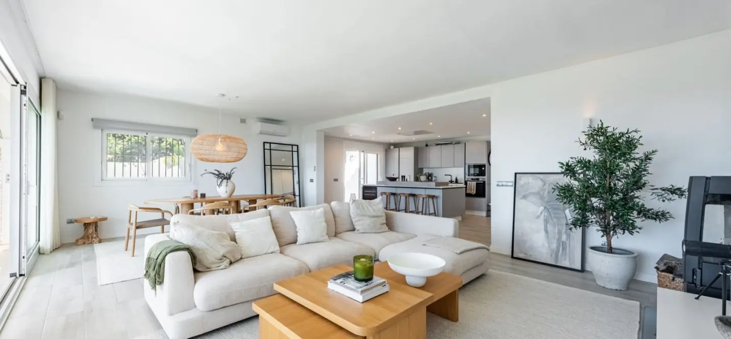 Venta de casa pareada en Istán 4