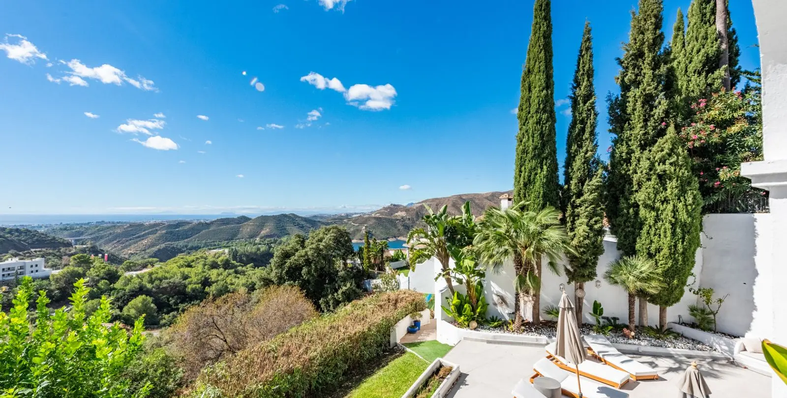 Venta de casa pareada en Istán 10