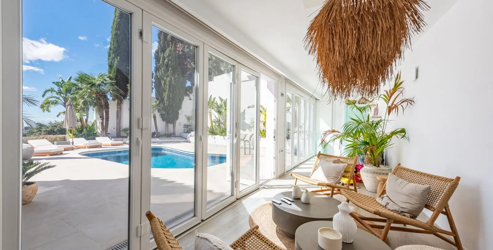 Venta de casa pareada en Istán 27