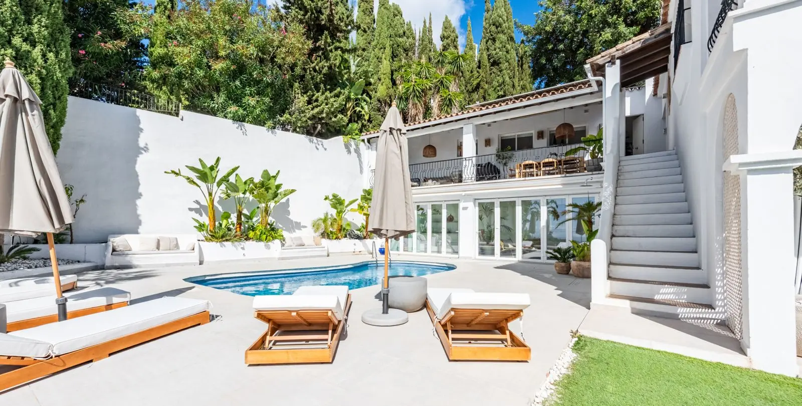 Venta de casa pareada en Istán 30