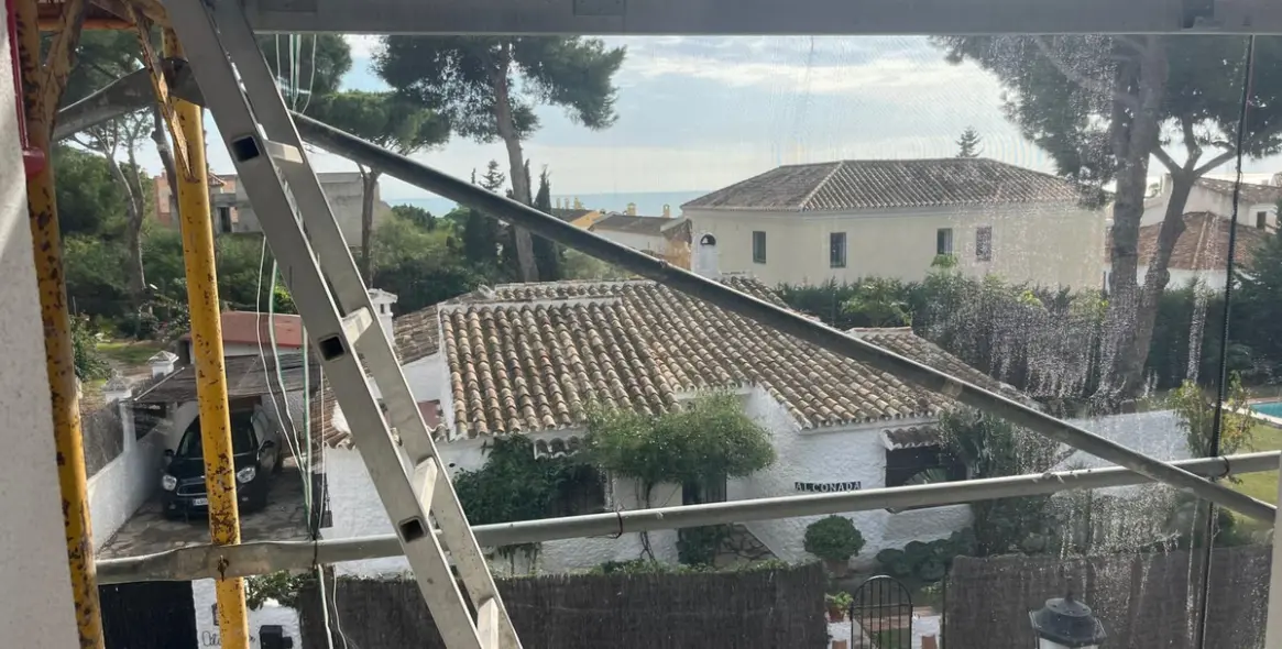 Sale of detached villa in Marbella 4