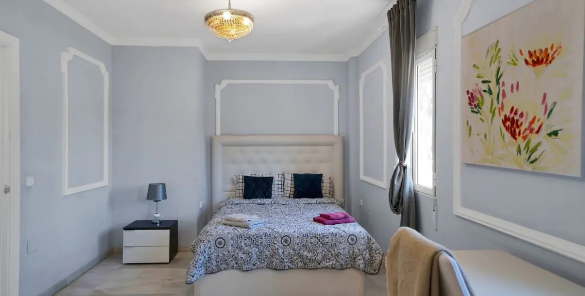 Sale of detached villa in Marbella 25