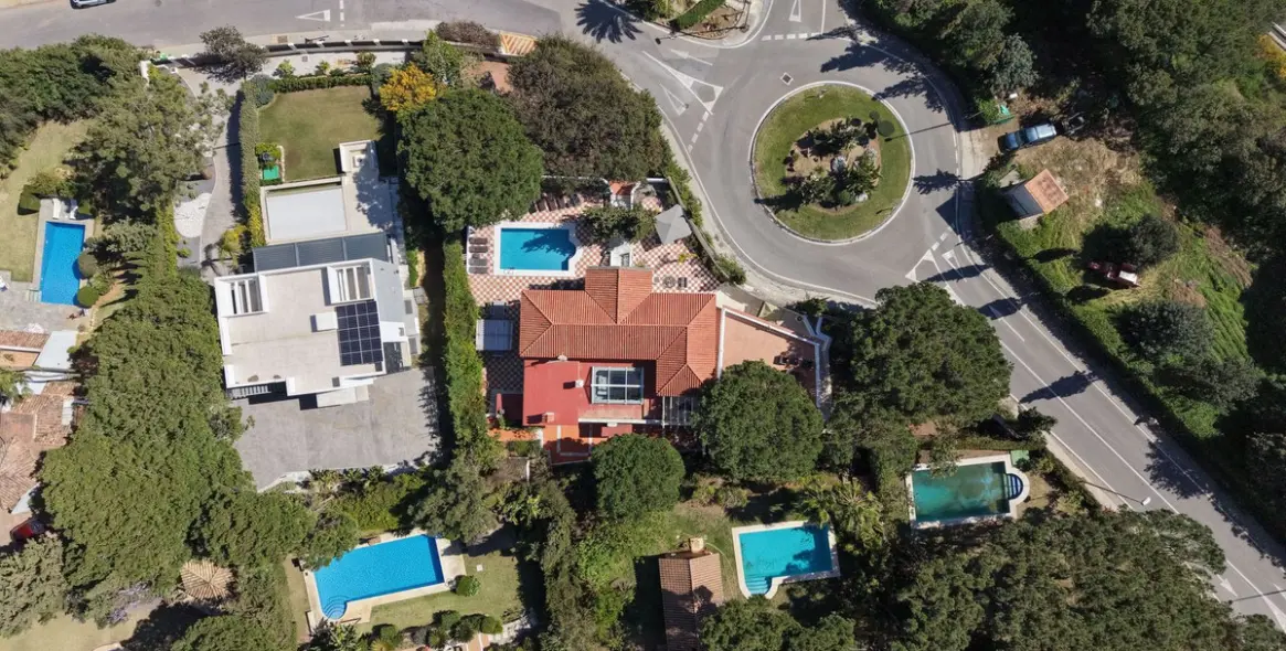 Sale of detached villa in Marbella 33