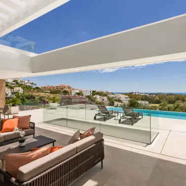 Sale of detached villa in Benahavís