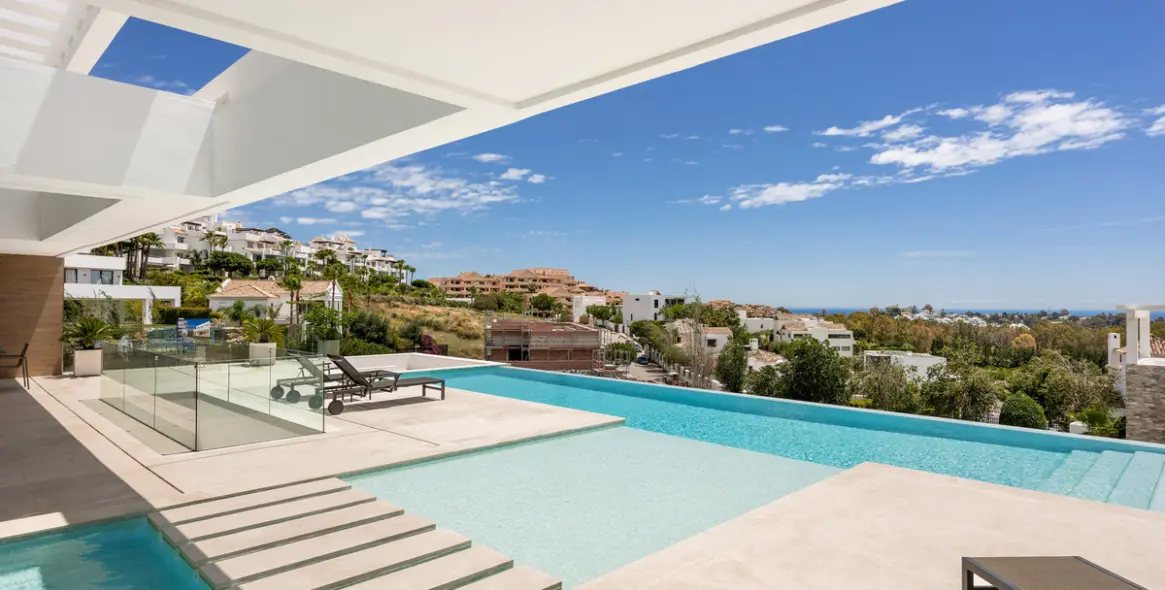 Sale of detached villa in Benahavís 8