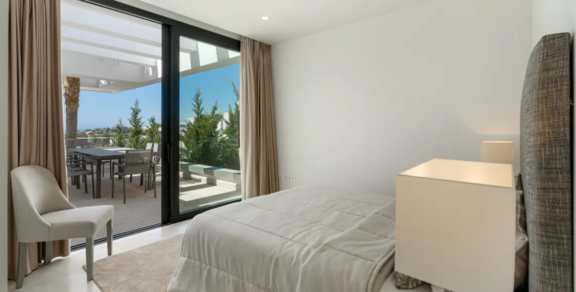 Sale of detached villa in Benahavís 34