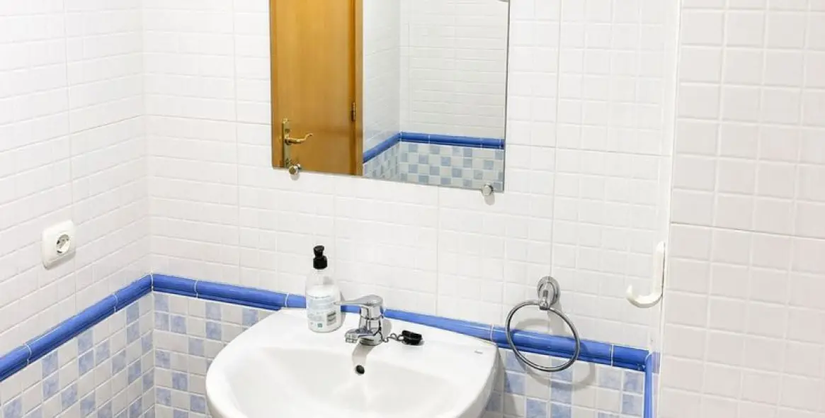 Долгосрочная аренда апартаментов на первом этаже в Marbella 11