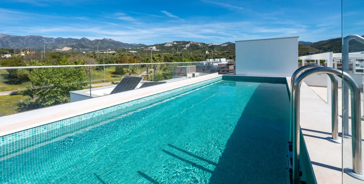 Long-term rent of penthouse in Marbella 11