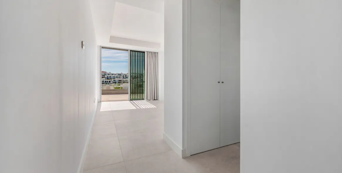 Long-term rent of penthouse in Marbella 20