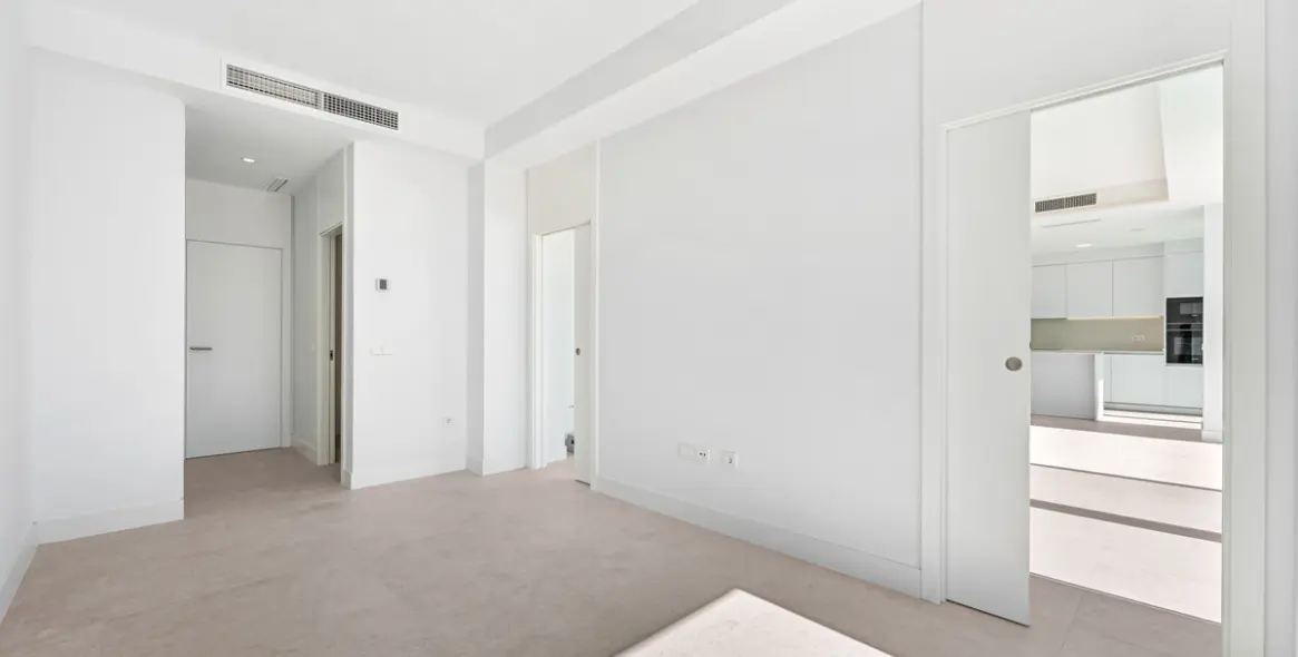 Long-term rent of penthouse in Marbella 24