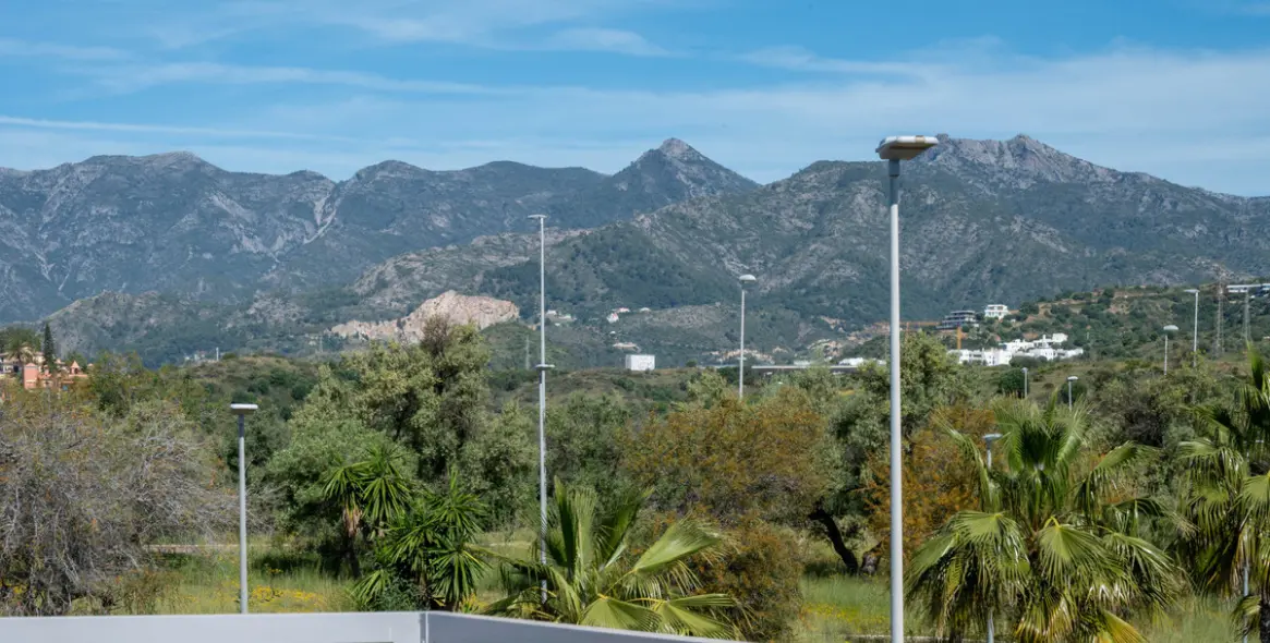Long-term rent of penthouse in Marbella 26