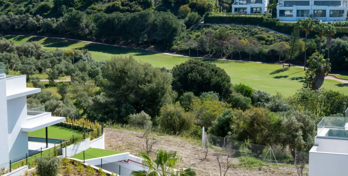Long-term rent of penthouse in Marbella 29