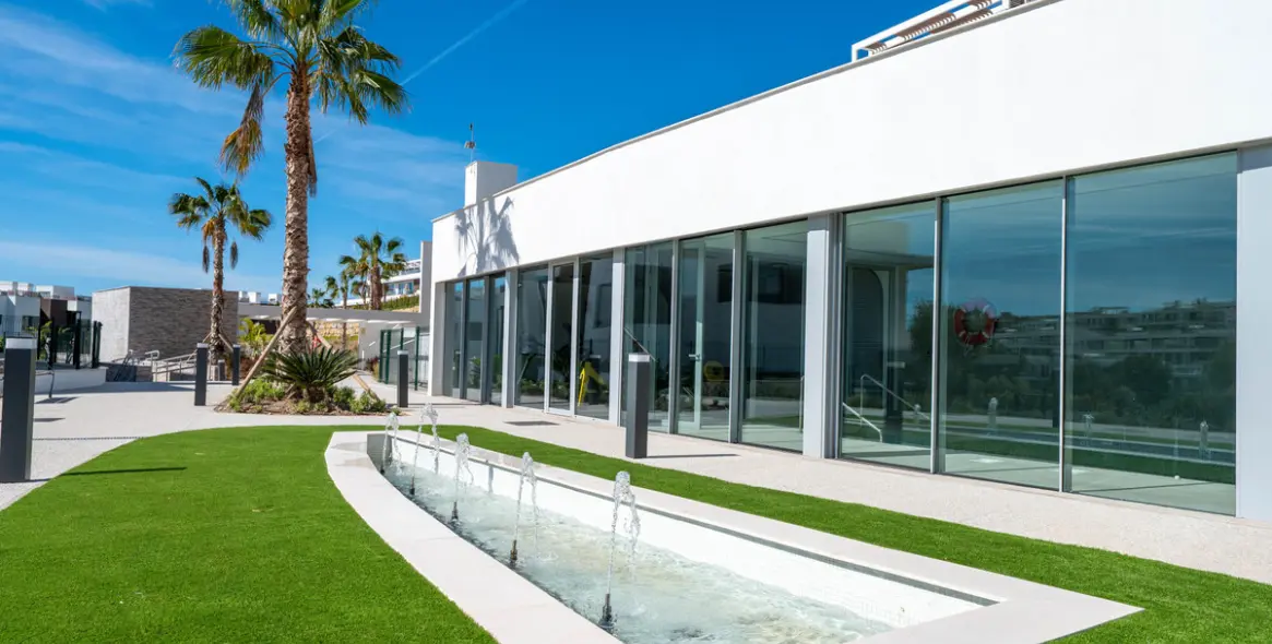 Long-term rent of penthouse in Marbella 31
