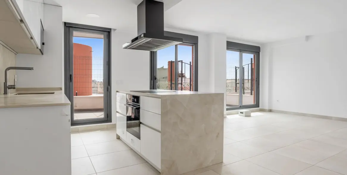 Sale of ground floor apartment in Mijas 2