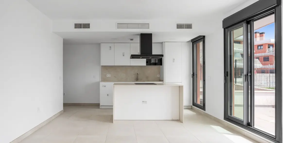 Sale of ground floor apartment in Mijas 5