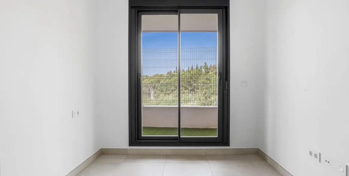 Sale of ground floor apartment in Mijas 8