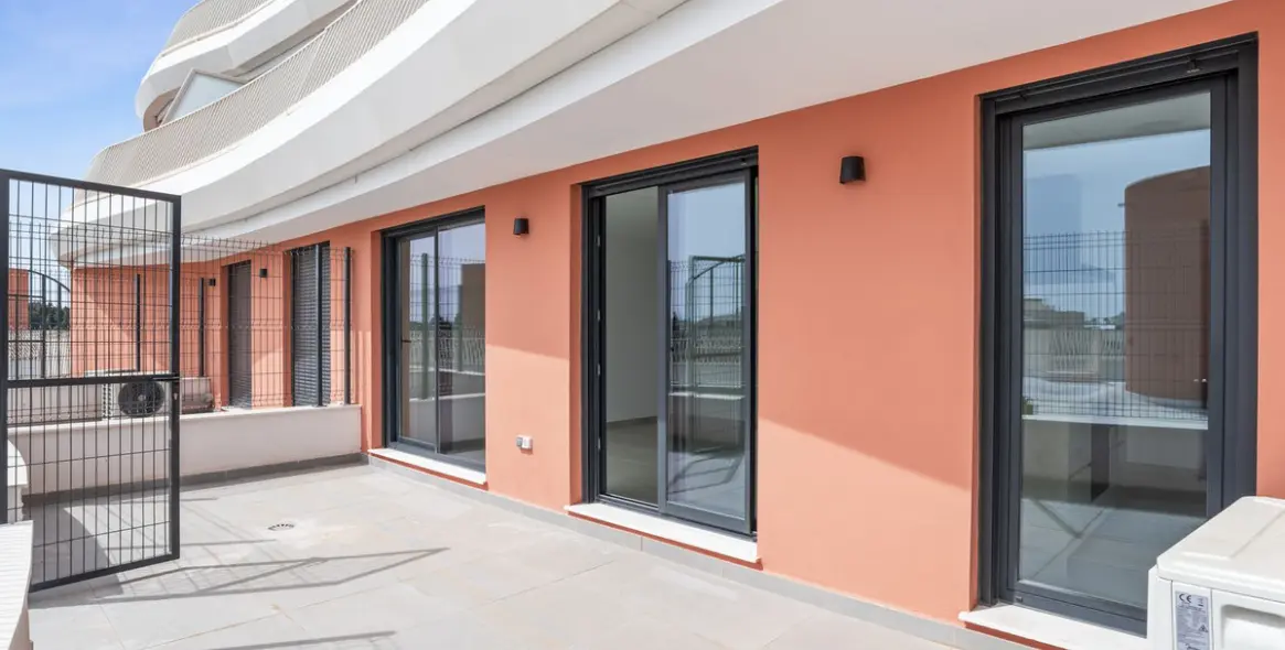 Sale of ground floor apartment in Mijas 15