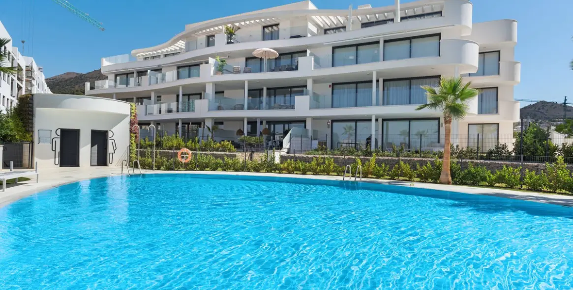 Venta de apartamento en planta baja en Higueron 1