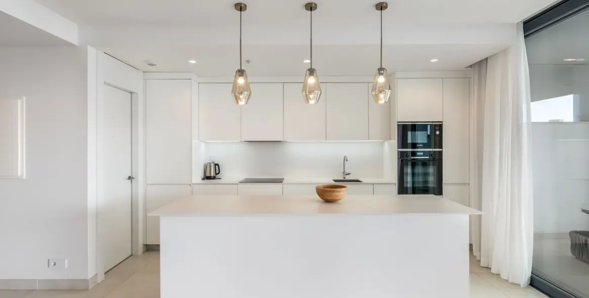 Venta de apartamento en planta baja en Higueron 3