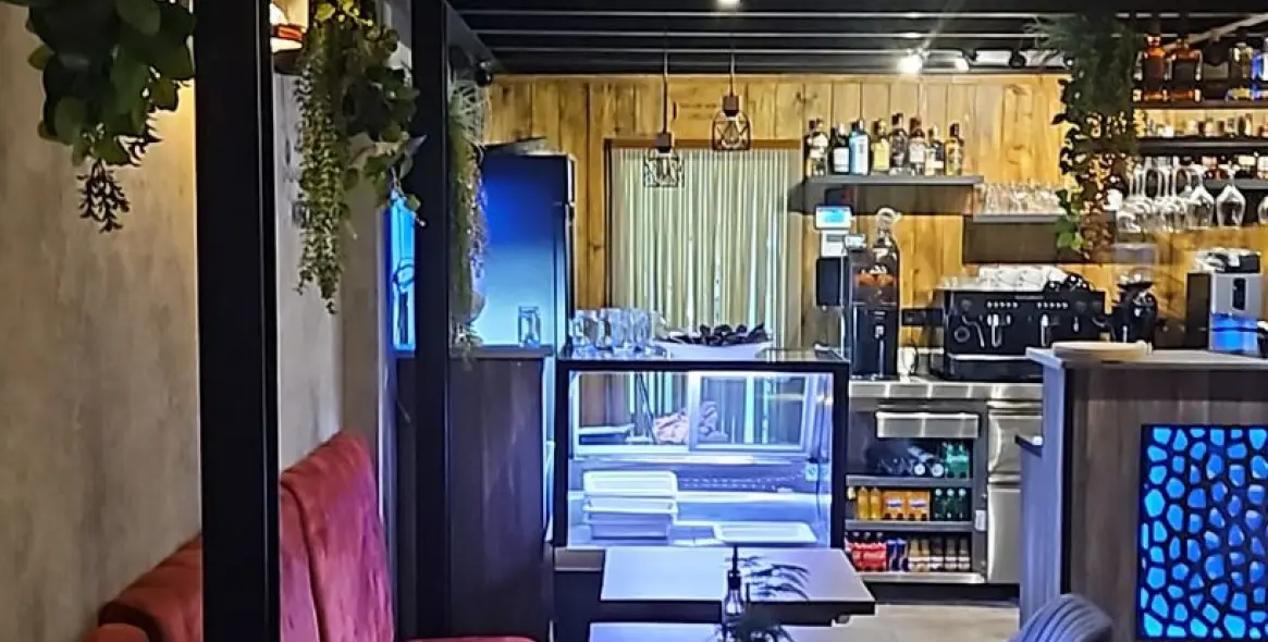 Sale of restaurant in Calahonda 6