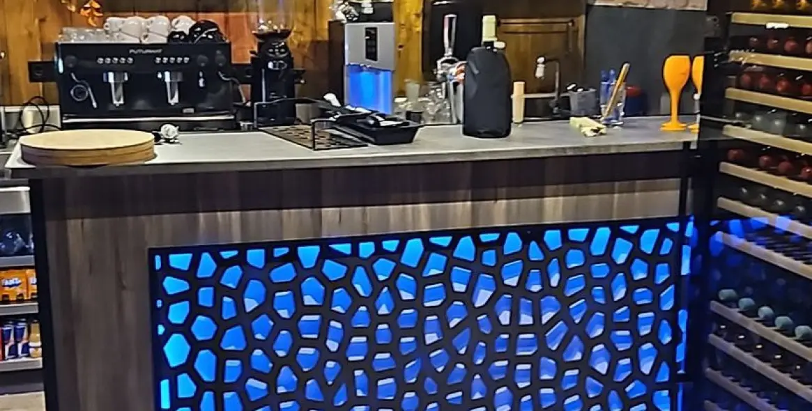 Sale of restaurant in Calahonda 11