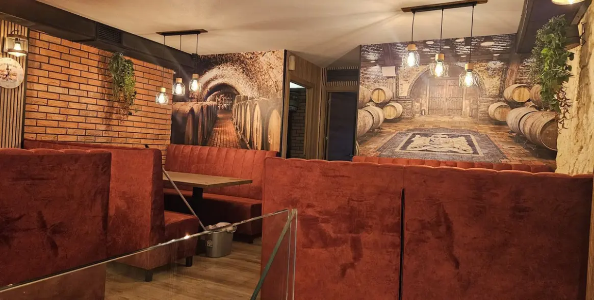 Sale of restaurant in Calahonda 13