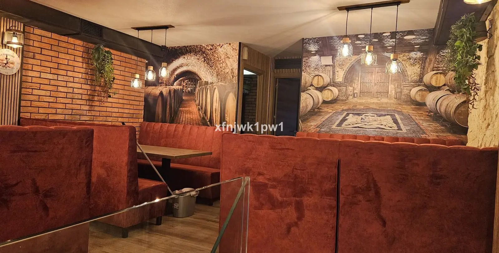 Sale of restaurant in Calahonda 13