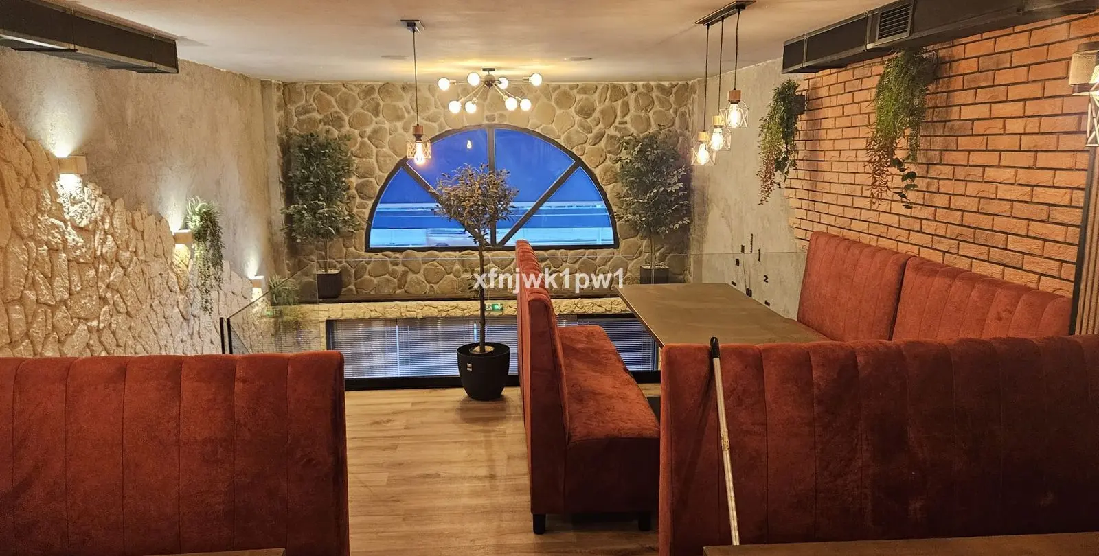 Sale of restaurant in Calahonda 18