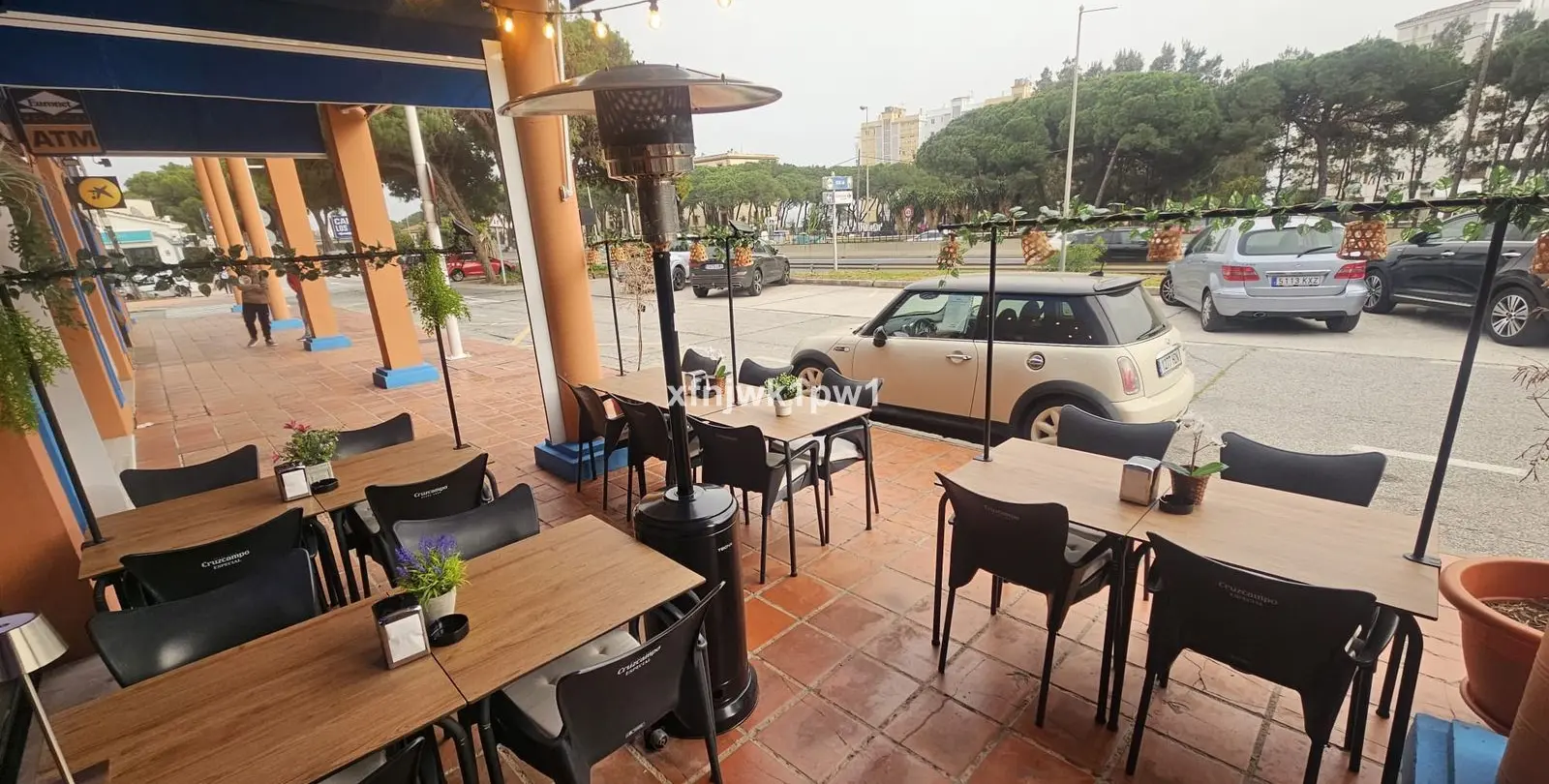 Sale of restaurant in Calahonda 19