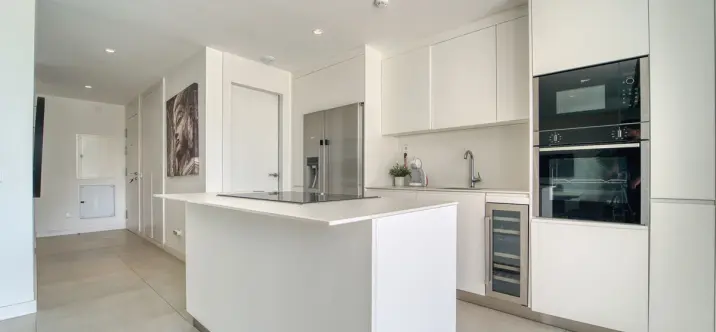 Sale of ground floor apartment in Higueron 1